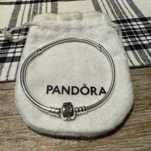 Pandora braclet